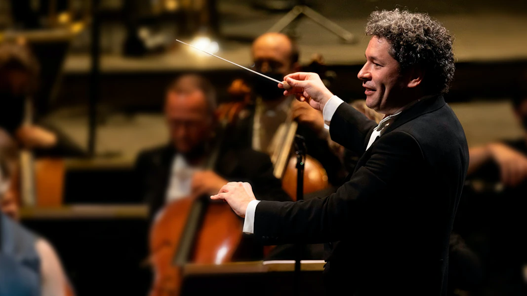 Gustavo Dudamel Conquers the Opera De Paris