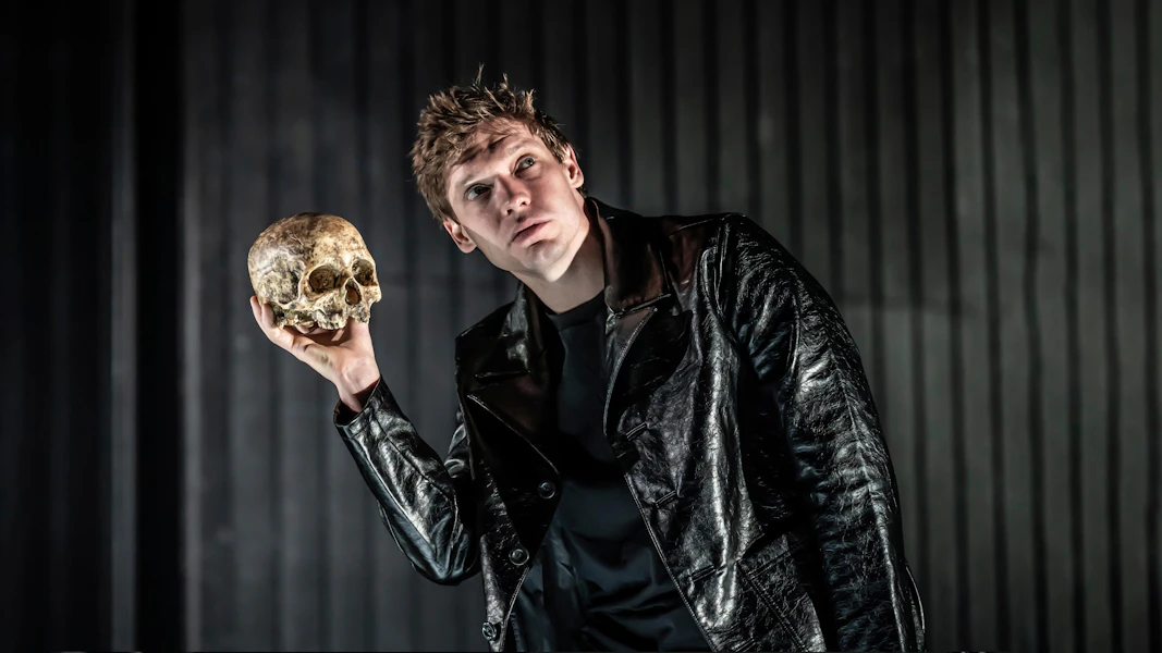 Hamlet: "To be or not to be..."